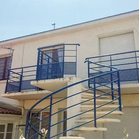 Two-bedroom In L'aiguillon/mer Apartament