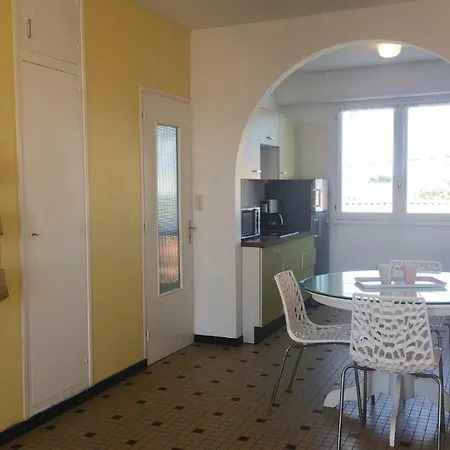 Two-bedroom In L'aiguillon/mer Apartament LʼAiguillon-sur-Mer