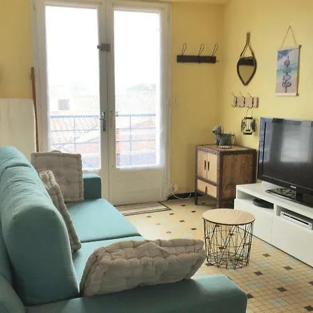 Apartament Two-bedroom In L'aiguillon/mer LʼAiguillon-sur-Mer
